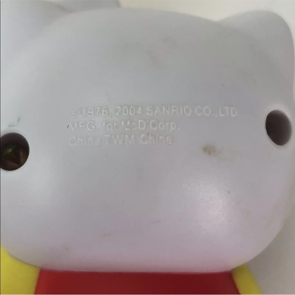 Hello Kitty perpetual Calendar Figurine 2004 VTG - Picture 3 of 5